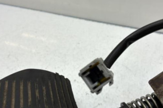 Pedale d'embrayage PEUGEOT PARTNER 1