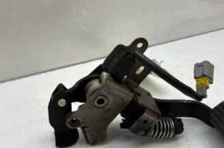 Pedale d'embrayage PEUGEOT PARTNER 1