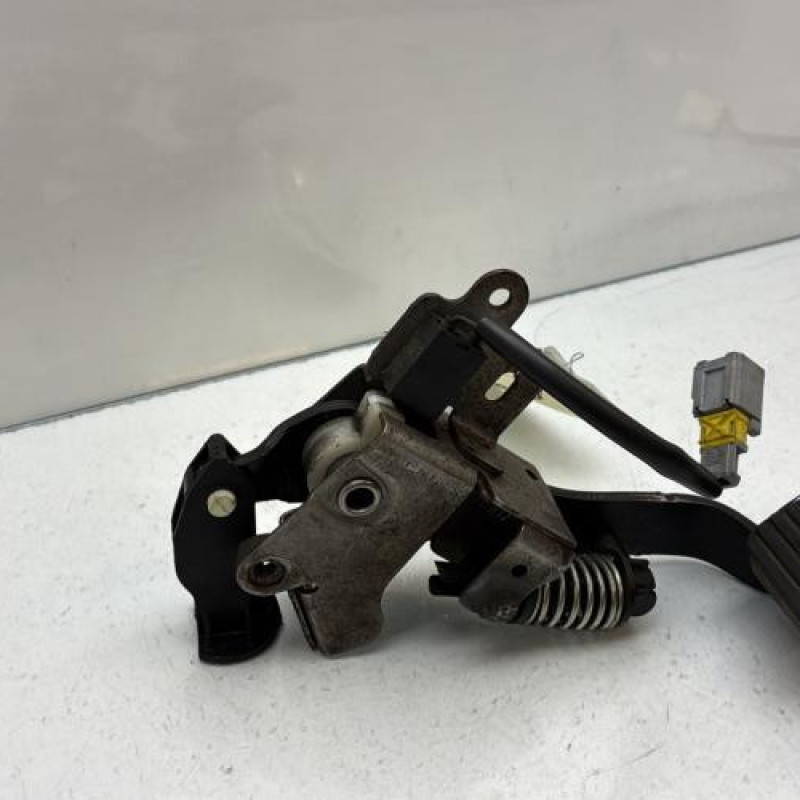 Pedale d'embrayage PEUGEOT PARTNER 1 Photo n°5