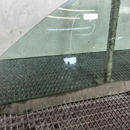 Vitre avant gauche VOLKSWAGEN GOLF 4