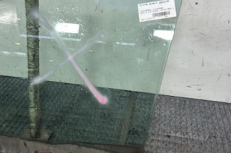 Vitre avant gauche VOLKSWAGEN GOLF 4