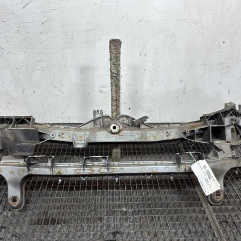 Face avant FORD C-MAX 1 Photo n°1