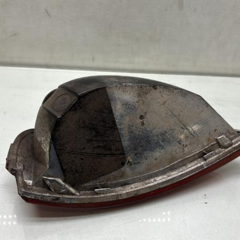 Anti brouillard arriere gauche RENAULT SCENIC 3 Photo n°3