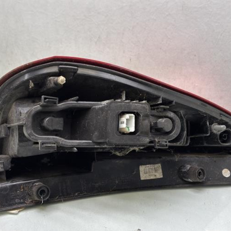 Feu arriere principal droit (feux) RENAULT SCENIC 3 Photo n°3