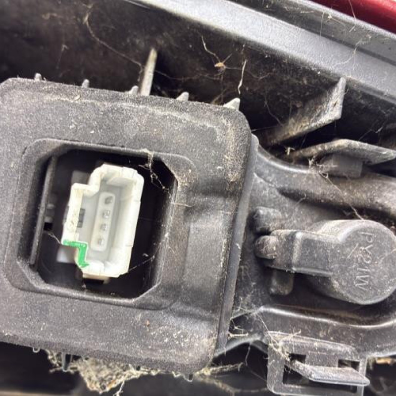 Feu arriere principal droit (feux) RENAULT SCENIC 3 Photo n°4