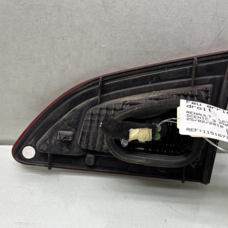 Feu arriere secondaire droit (feux) RENAULT SCENIC 3 Photo n°2