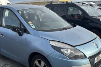 Feu arriere secondaire droit (feux) RENAULT SCENIC 3