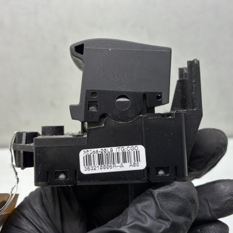 Poignee electrique frein a main RENAULT SCENIC 3 Photo n°4