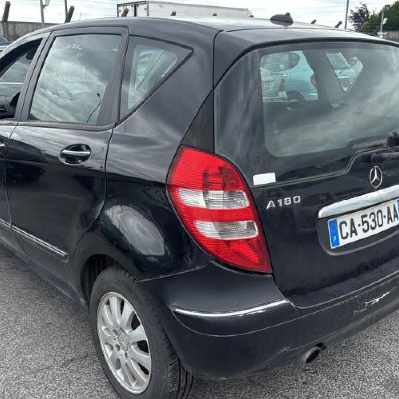 Renfort pare choc arriere (traverse) MERCEDES CLASSE A 169 Photo n°7