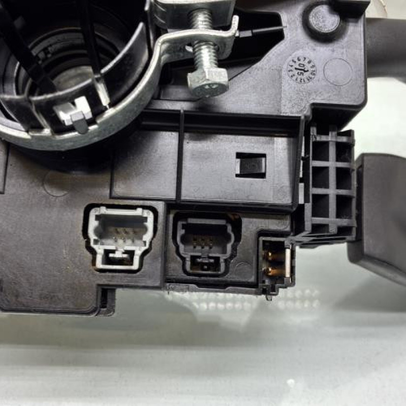 Com (Bloc Contacteur Tournant+Commodo Essuie Glace+Commodo Phare) PEUGEOT 307 Photo n°6