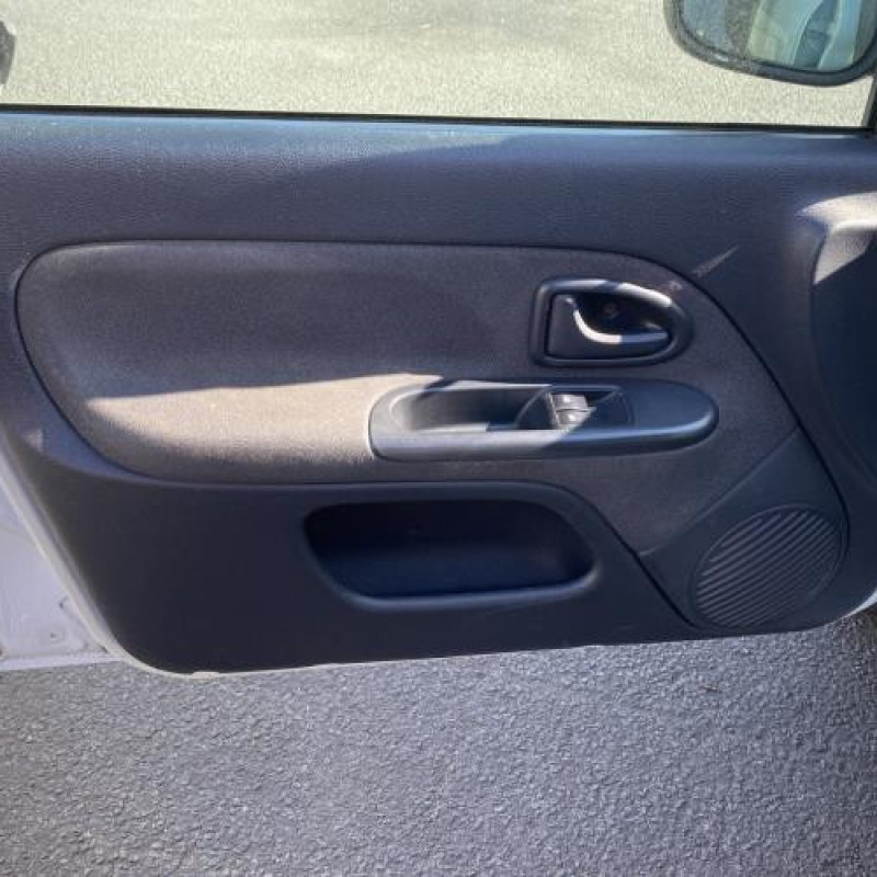 Boitier air bag RENAULT CLIO 2 Photo n°13