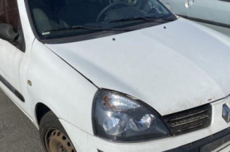 Feu arriere stop central RENAULT CLIO 2