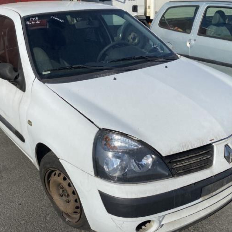 Feu arriere stop central RENAULT CLIO 2 Photo n°5