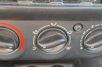 Feu arriere stop central RENAULT CLIO 2