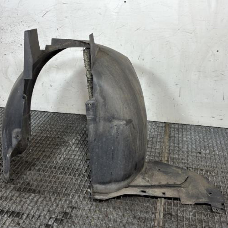 Pare boue avant gauche CITROEN C2 Photo n°4