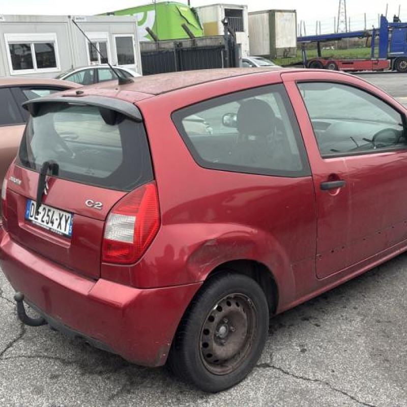 Pare boue avant gauche CITROEN C2 Photo n°8