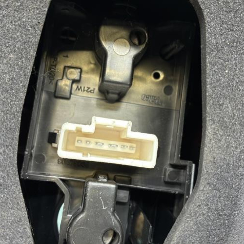 Feu arriere principal droit (feux) CITROEN C5 1 Photo n°3