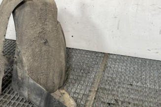 Pare boue arriere droit PEUGEOT 206+