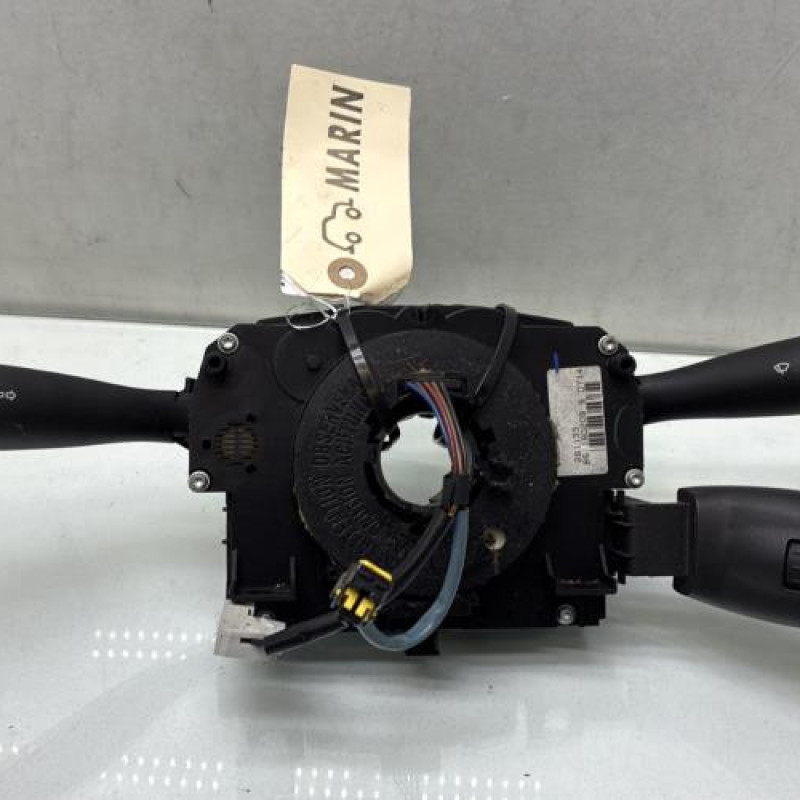 Com (Bloc Contacteur Tournant+Commodo Essuie Glace+Commodo Phare) PEUGEOT 207 Photo n°1