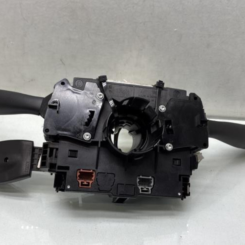 Com (Bloc Contacteur Tournant+Commodo Essuie Glace+Commodo Phare) PEUGEOT 207 Photo n°6