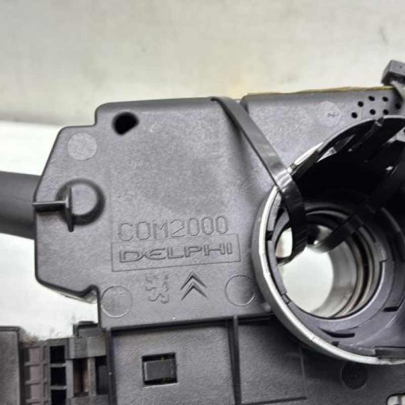 Com (Bloc Contacteur Tournant+Commodo Essuie Glace+Commodo Phare) PEUGEOT 307 Photo n°7