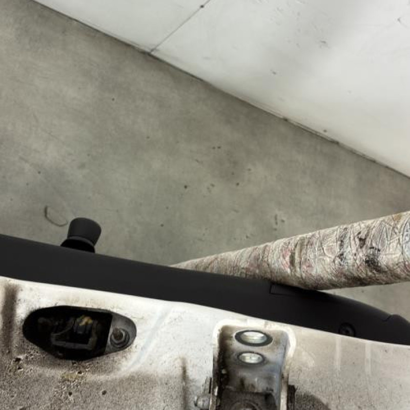 Porte arriere gauche PEUGEOT 208 1 Photo n°3