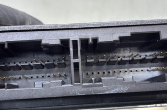 Boitier air bag PEUGEOT 208 1