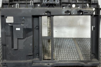 Face avant PEUGEOT 208 1 Photo n°1