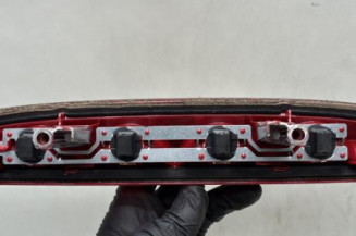 Feu arriere stop central PEUGEOT 208 1