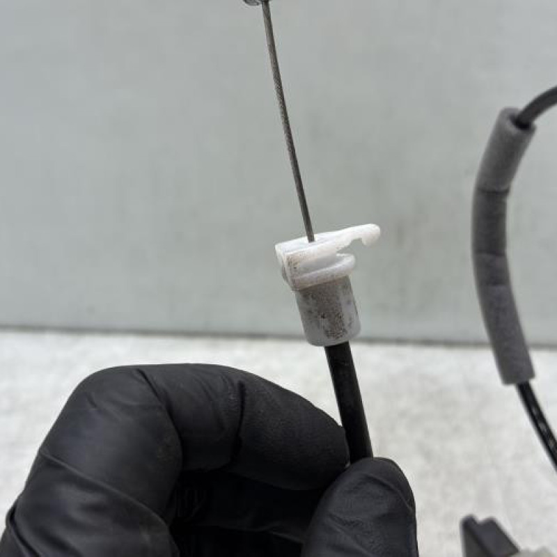 Serrure avant gauche PEUGEOT 208 1 Photo n°7