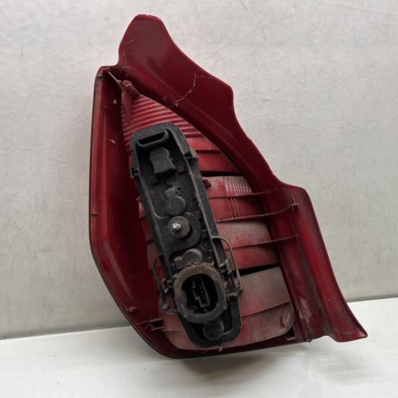 Feu arriere principal droit (feux) CITROEN C2 Photo n°2