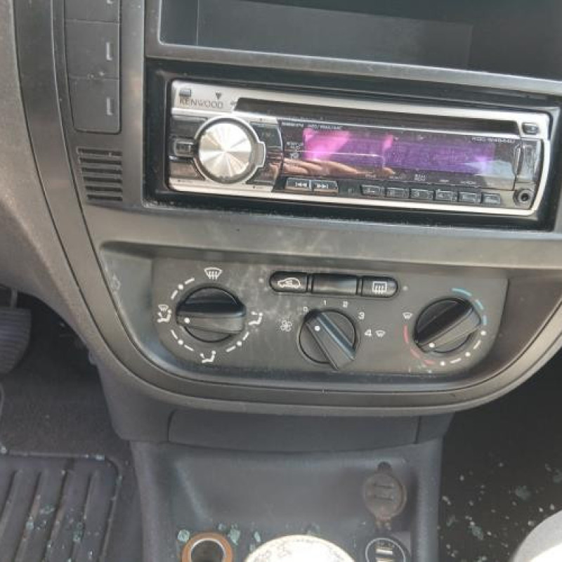 Feu arriere principal droit (feux) CITROEN C2 Photo n°15