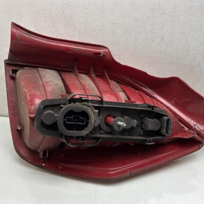 Feu arriere principal gauche (feux) CITROEN C2 Photo n°2