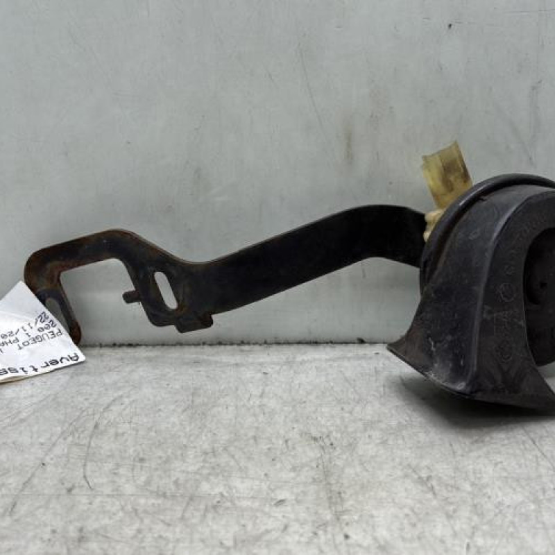 Avertisseur/Klaxon PEUGEOT 208 1 Photo n°2