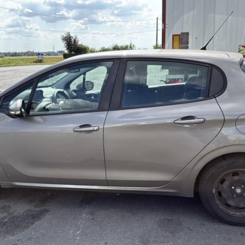 Avertisseur/Klaxon PEUGEOT 208 1 Photo n°12