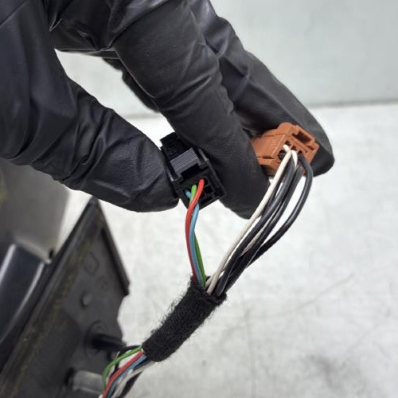 Retroviseur droit PEUGEOT 208 1 Photo n°5