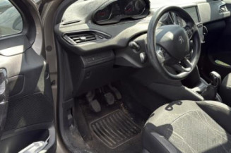 Interrupteur de leve vitre avant gauche PEUGEOT 208 1