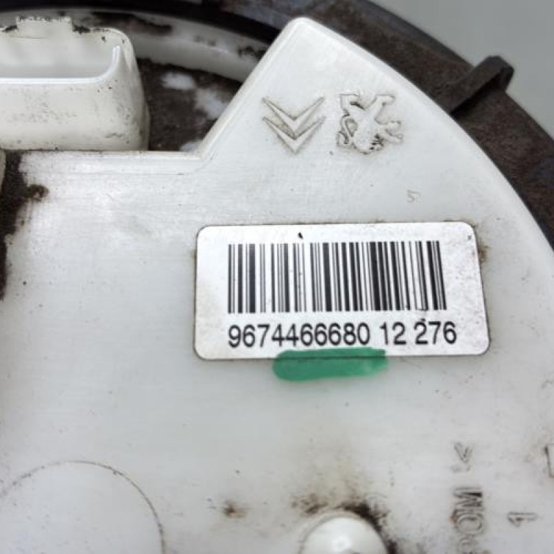 Pompe à carburant PEUGEOT 208 1 Photo n°4