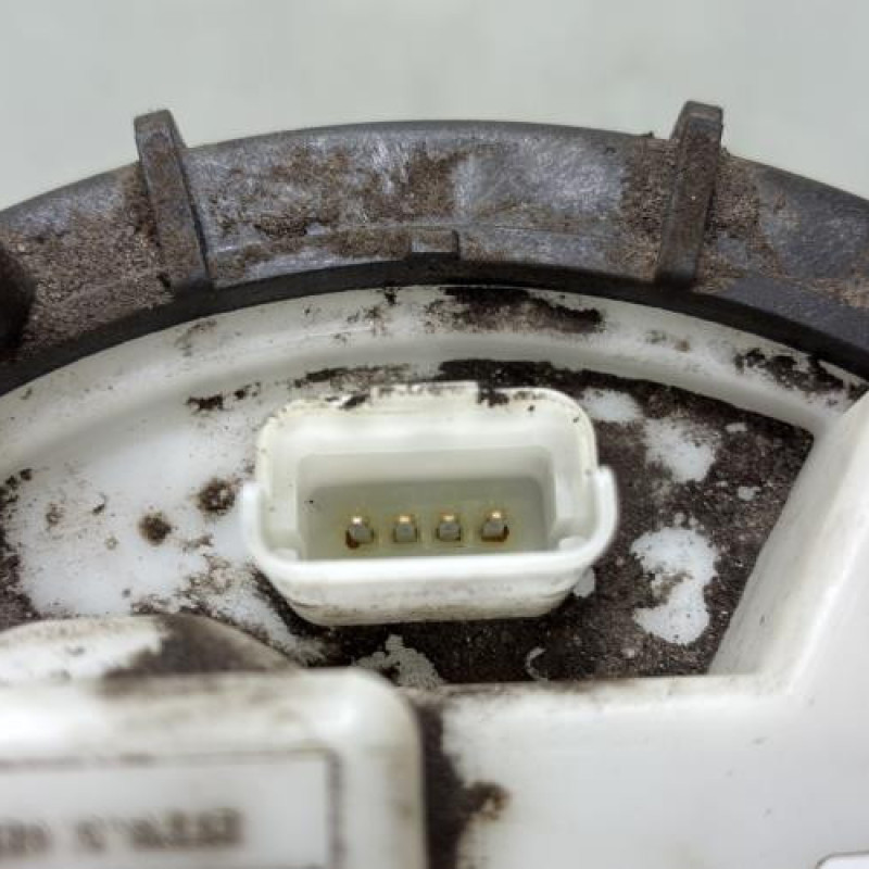 Pompe à carburant PEUGEOT 208 1 Photo n°5