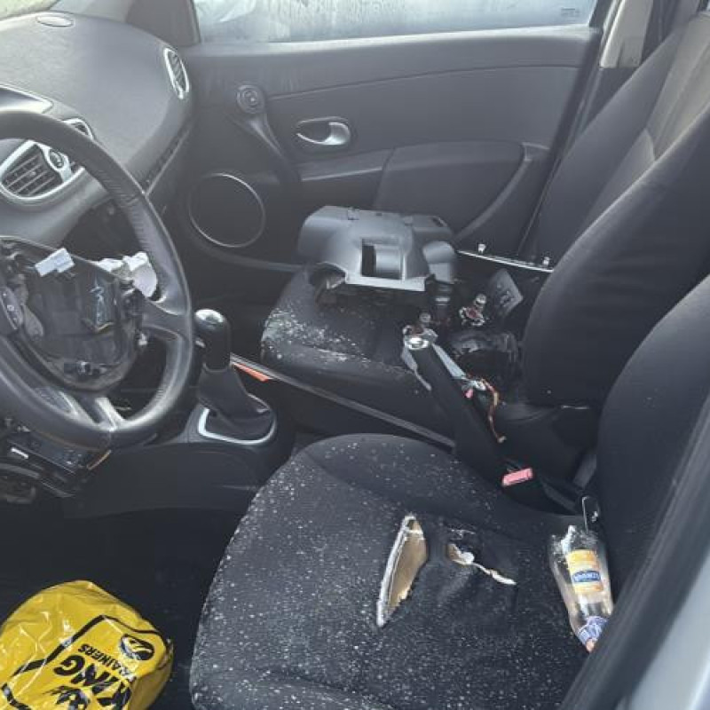 Retroviseur droit RENAULT CLIO 3 Photo n°18