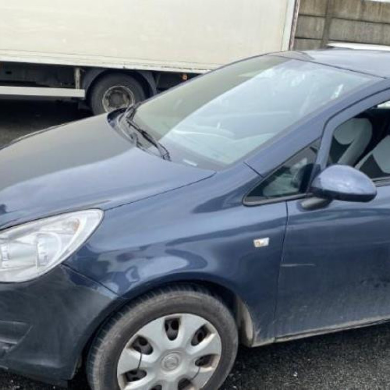 Pretensionneur de ceinture avant gauche OPEL CORSA D Photo n°13