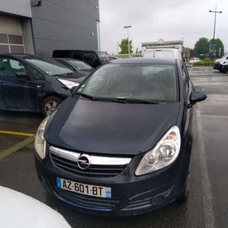 Pretensionneur de ceinture avant gauche OPEL CORSA D Photo n°20