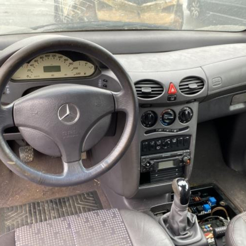 Retroviseur droit MERCEDES CLASSE A 168 Photo n°17