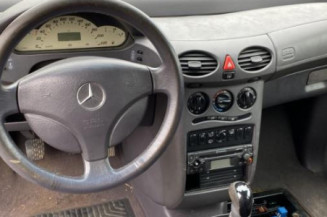 Retroviseur gauche MERCEDES CLASSE A 168