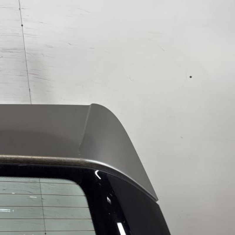 Malle/Hayon arriere MERCEDES CLASSE A 169 Photo n°3