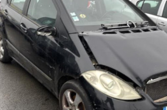 Malle/Hayon arriere MERCEDES CLASSE A 169