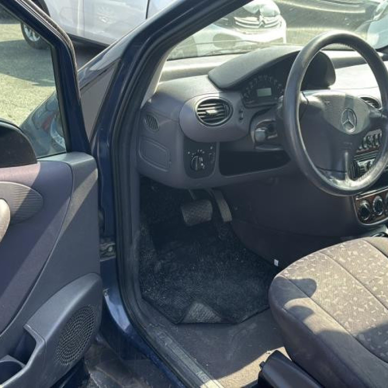 Retroviseur gauche MERCEDES CLASSE A 168 Photo n°18