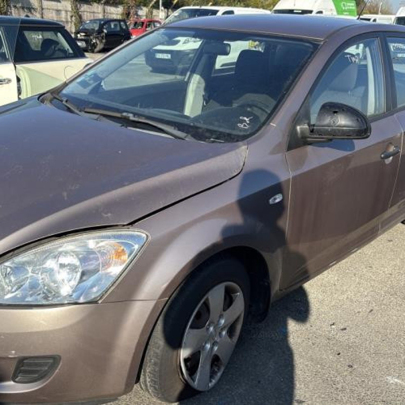 Porte arriere gauche KIA CEE-D 1 Photo n°5