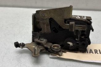 Serrure arriere gauche PEUGEOT 106