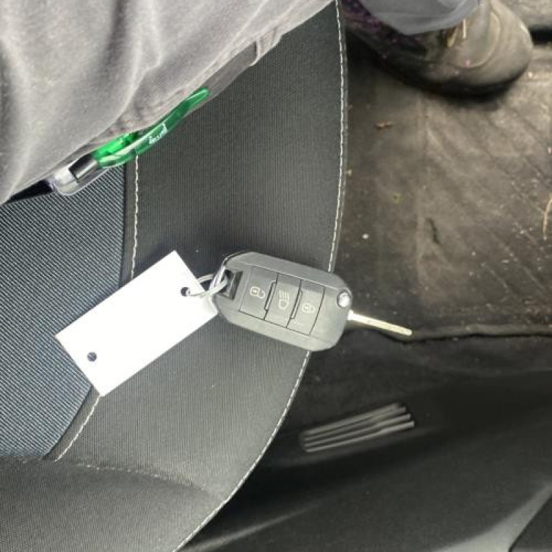 Pretensionneur de ceinture avant droit PEUGEOT 208 1 Photo n°19